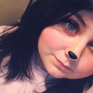 Meet your Posher, Becca